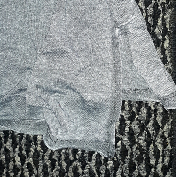 ★NWT★Plus Size GRAYSON THREADS~ 2X~ V-Neck Sugar Skull print Summer T-sh… - Picture 4 of 15